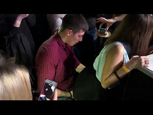 ❤️ Real Sex an engem russesche Nuetsclub. 18 Joer aalt russescht Meedchen am Anus an der Vagina an engem Nuetsclub gefickt ☑  Sex bei eis lb.tube-sexer.ru ❌️